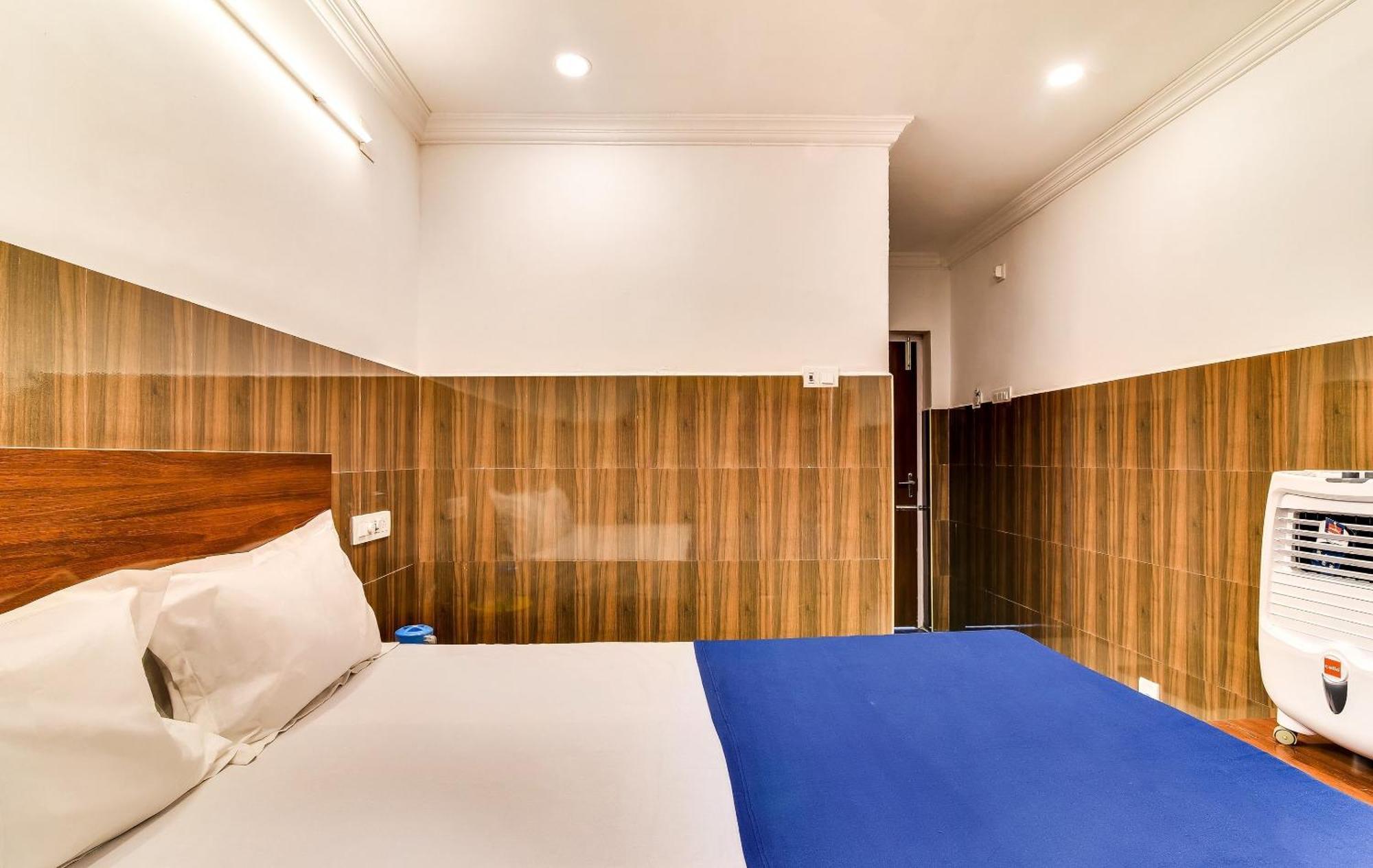 SPOT ON 36583 Hotel Srinivasa Residency Tirupati Exterior foto